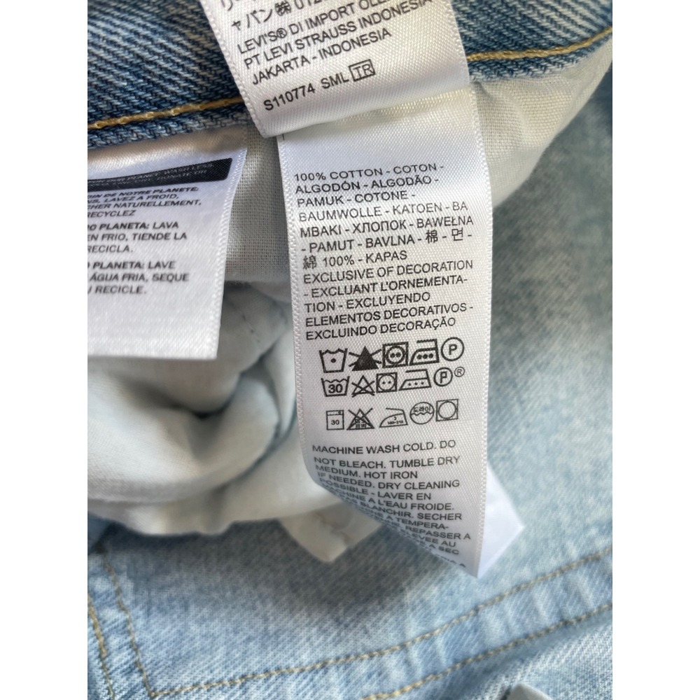 Levi's 501 '90s Straight Leg Jeans - Picture 3 of 6